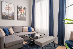 Luxurious and Bright, 5 min walk to city center