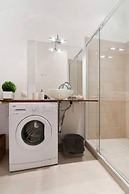 Luxurious and Bright, 5 min walk to city center