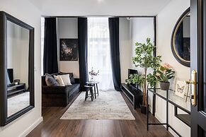 E41 Boutique Apartments by BQA