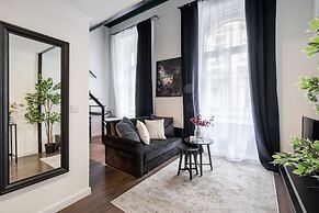E41 Boutique Apartments by BQA
