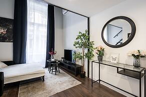E41 Boutique Apartments by BQA