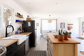 Alta Azul - Cozy Cabin Near Goat Mountain W/ Hot Tub! 1 Bedroom Home b