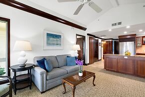 Waipouli D405 2 Bedroom Condo by RedAwning