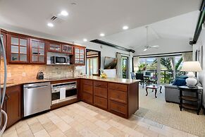 Waipouli D405 2 Bedroom Condo by RedAwning