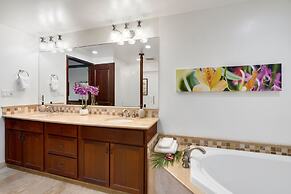 Waipouli D405 2 Bedroom Condo by RedAwning
