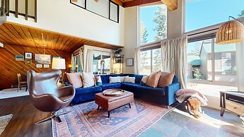 Courchevel #5 2 Bedroom Condo by RedAwning