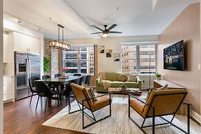 NOLA's Finest 4-Bedroom Luxury Condo