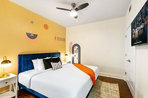 NOLA's Finest 4-Bedroom Luxury Condo