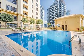 GLOBALSTAY. Modern Ap steps to JBR Beach