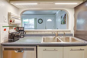 Pet-friendly Houston Vacation Rental w/ Patio!