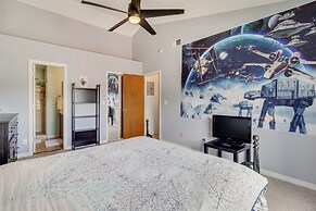 6 Mi to Disney: Family-friendly Condo in Kissimmee