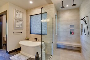 South Dakota Retreat w/ Hot Tub, Fire Pit & Grill!