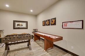 South Dakota Retreat w/ Hot Tub, Fire Pit & Grill!