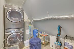 Pet-friendly Belfast Retreat - 2 Mi to Downtown!