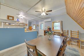 Pet-friendly Belfast Retreat - 2 Mi to Downtown!
