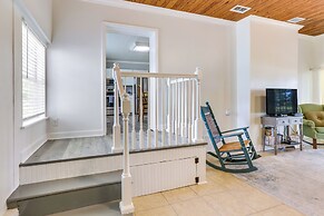 2 Mi to Mashes Sands Beach: Quiet Home w/ Dock!