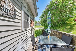 Cozy Vermont Escape - Patio, Lake & Mountain Views