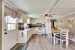 Cozy Vermont Escape - Patio, Lake & Mountain Views