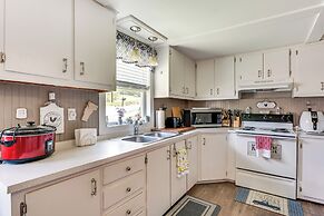 Cozy Vermont Escape - Patio, Lake & Mountain Views