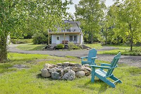Fire Pit + On-site Pond: Hudson Valley Home!