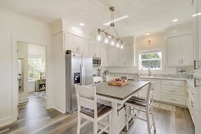 Waterfront Pass Christian Paradise: 1 Mi to Beach