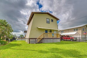 Hernando Beach Waterfront Home w/ Boat Dock & Deck