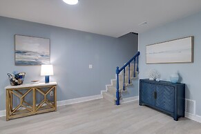 Sunrise Views: Waterfront Lusby Home w/ Deck!