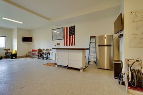 Resort-style Home in Kamas ~ 18 Mi to Park City!