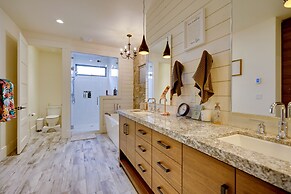 Resort-style Home in Kamas ~ 18 Mi to Park City!