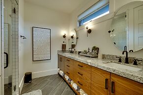 Resort-style Home in Kamas ~ 18 Mi to Park City!