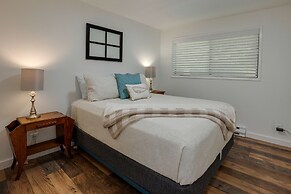 Tree-lined Gold Beach Retreat w/ Multiple Decks!