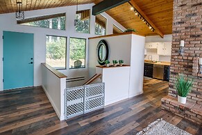 Tree-lined Gold Beach Retreat w/ Multiple Decks!