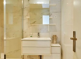 Glamorous Apartment excellent location