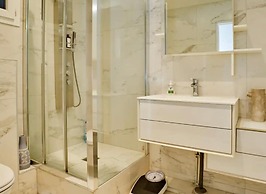 Glamorous Apartment excellent location