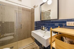 Poliziano Apartment by Mmega