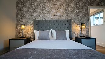 Northumberland Luxury Stays - The Shearling