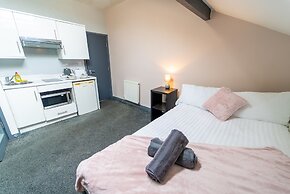 Remarkable 1-bed Studio in Birmingham