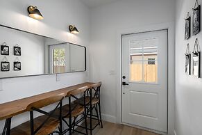 Luxury Escape at The Noir: 3br, Hot Tub, & Steps From Main St!