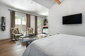 The Stables Suite One