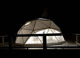 Laurel River Club Bed & Breakfast