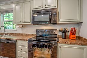 Dragonfly Cove Private Dock!