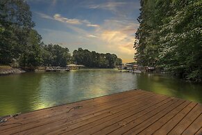 Dragonfly Cove Private Dock!