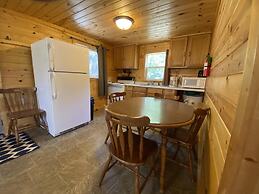 Lincolnwood Cabin 3