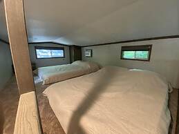 Lincolnwood Tiny House 12