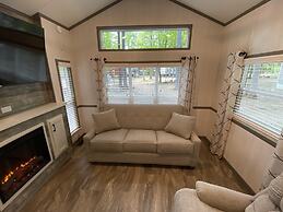 Lincolnwood Tiny House 13