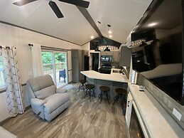 Lincolnwood Tiny House 13