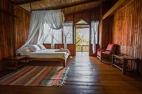 Ocean Forest Ecolodge Retreat