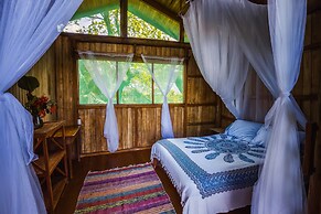 Ocean Forest Ecolodge Retreat