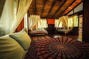 Ocean Forest Ecolodge Retreat