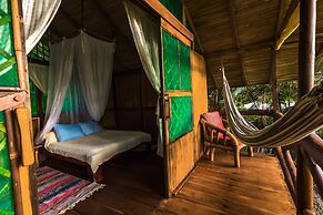 Ocean Forest Ecolodge Retreat
